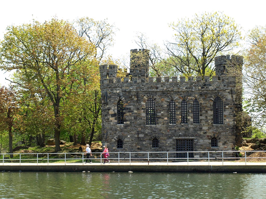Glen Island Castle in Long Island Sound (Westchester NY) Flickr