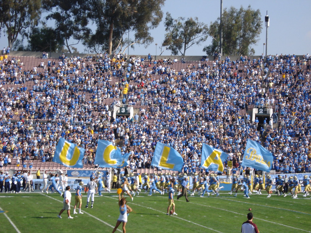 UCLA Flags Ready for an 8clap? Flickr