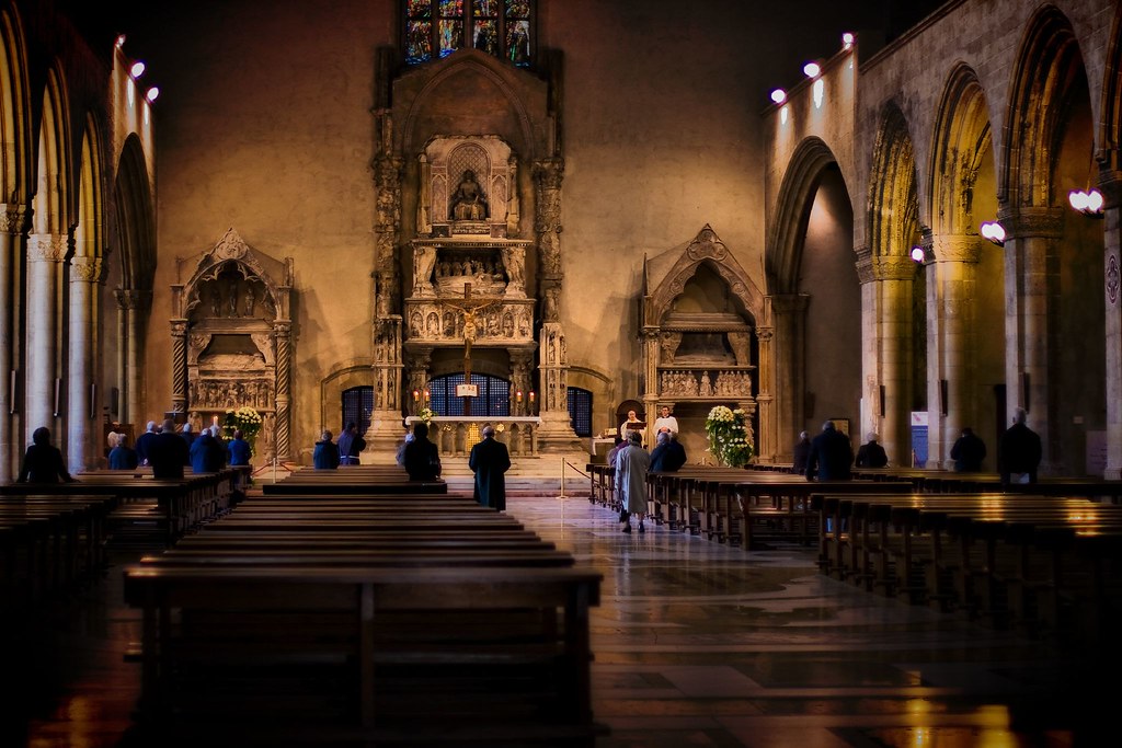Santa Chiara Napoli - Napoli , Santa Messa alla chiesa di Santa Chiara | Secondo ...