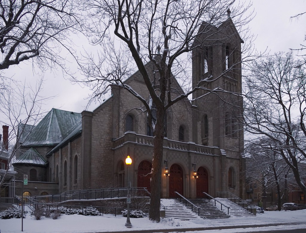 St.Léon Westmount, Quebec P1000166rt (1) Built 190203.… Flickr