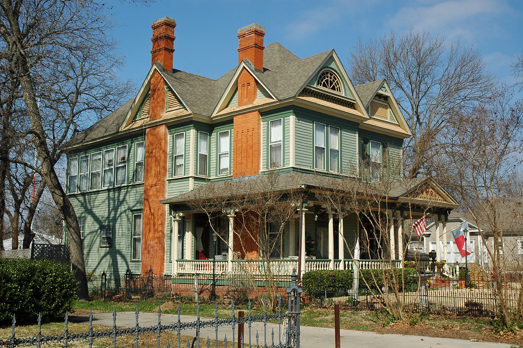 Gainesville, Texas A historic home in Gainesville, Texas