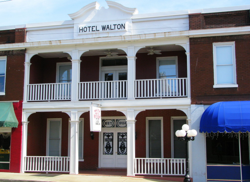 Hotel Walton Carthage, TN The Hotel Walton in Carthage, … Flickr