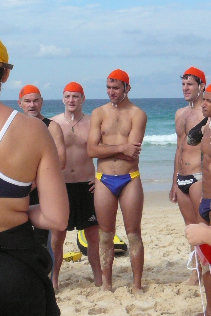 Lifeguards Lifeguard at Bondi Beach Australia Bondi Beac… Flickr