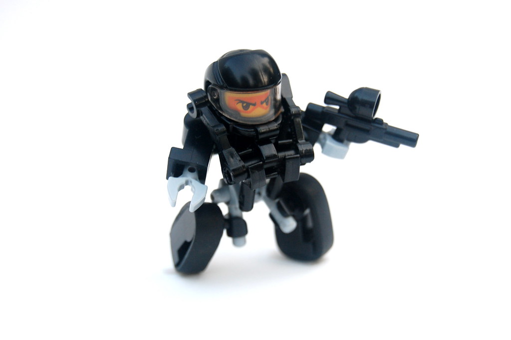 Mini Tread Suit Of course racing suits can have guns > Cam M. Flickr