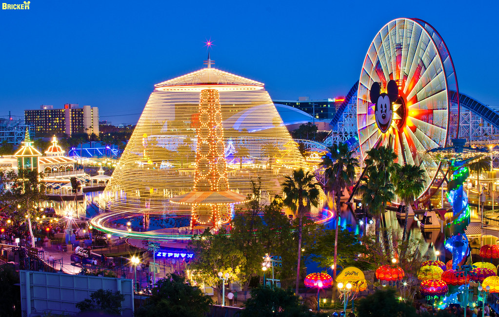 Disney's World of Motion Paradise Pier While I think the… Flickr