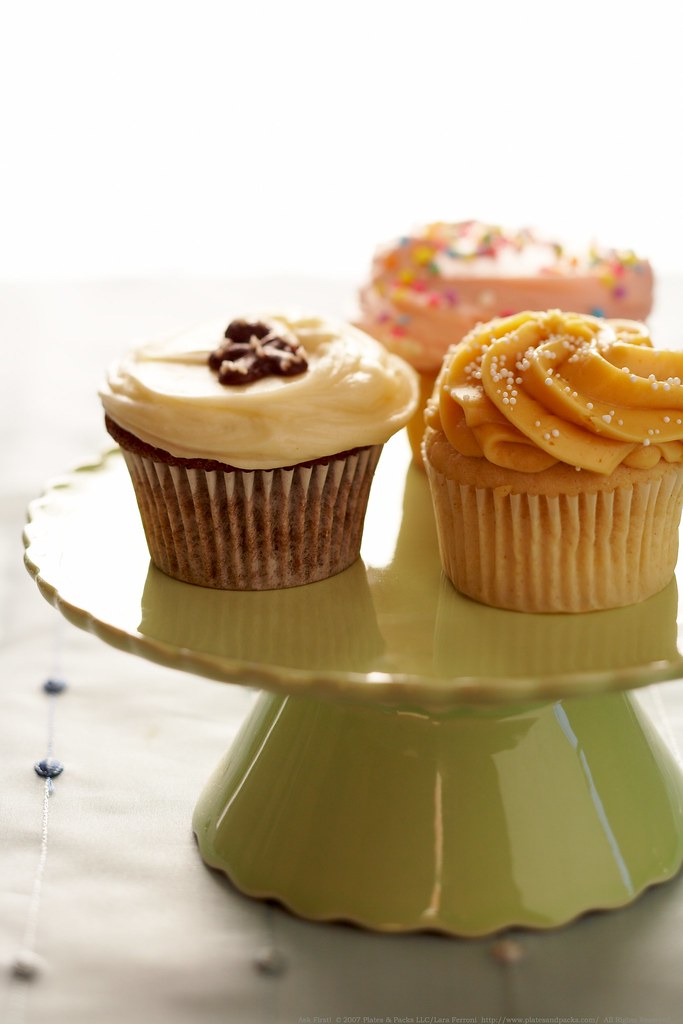 The World's Best StoreBought Cupcakes? So says my husband… Flickr