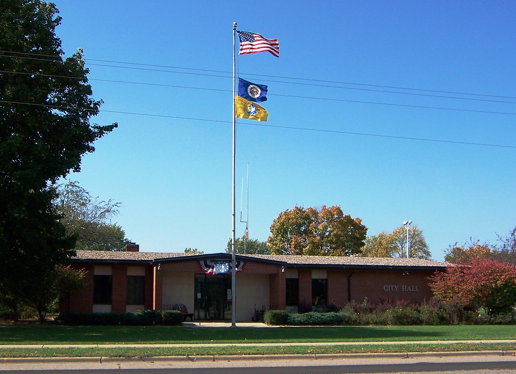 Wabasha, MN City Hall This is an old Army Reserve center. … Flickr