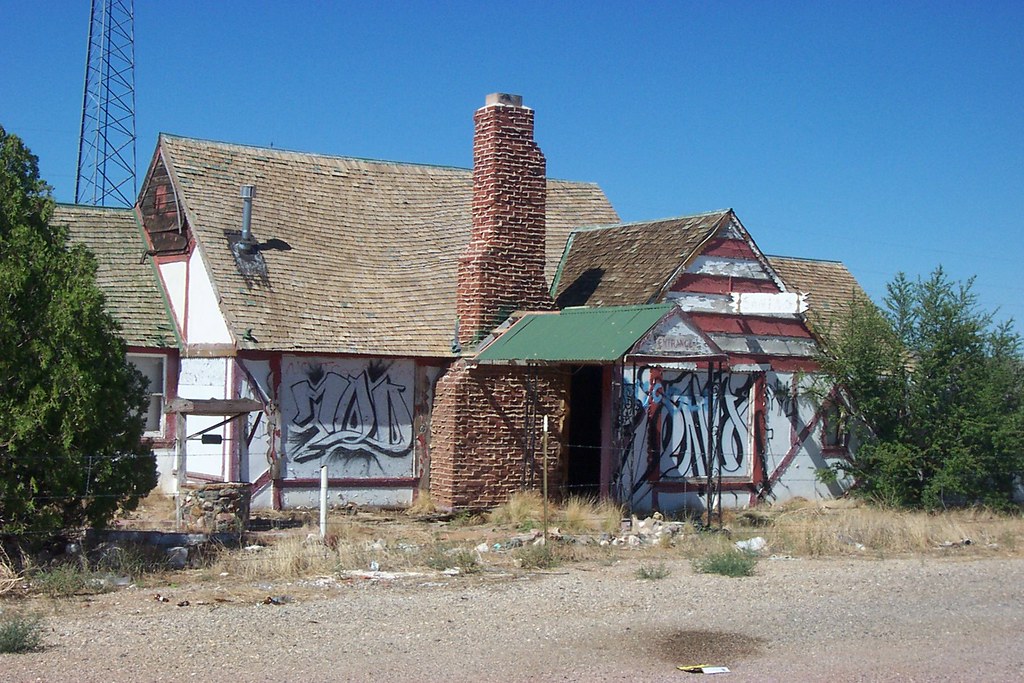 Santa Claus, AZ Christmas Tree Inn, 2006 Ruins of the on… Flickr