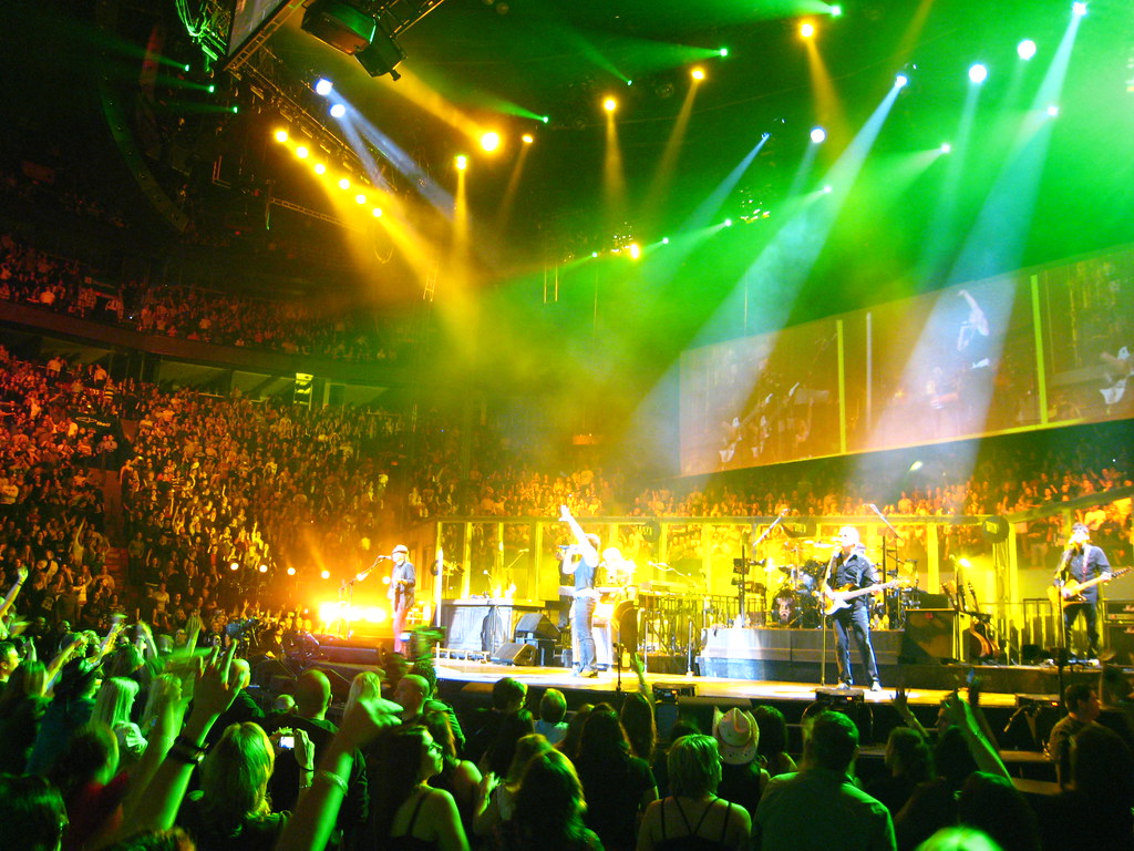 Bon Jovi Concert Stage Bon Jovi Concert Stage ('Lost Highw… Flickr