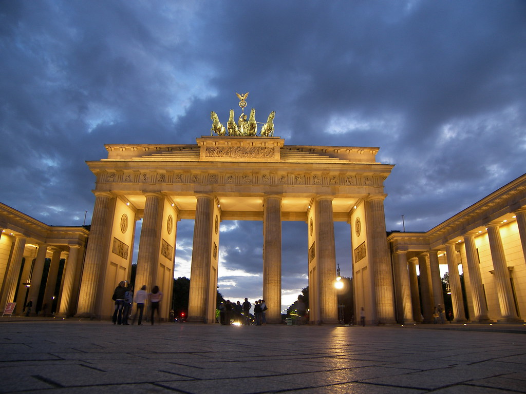 Porte De Branbourg Berlin Jean Flickr