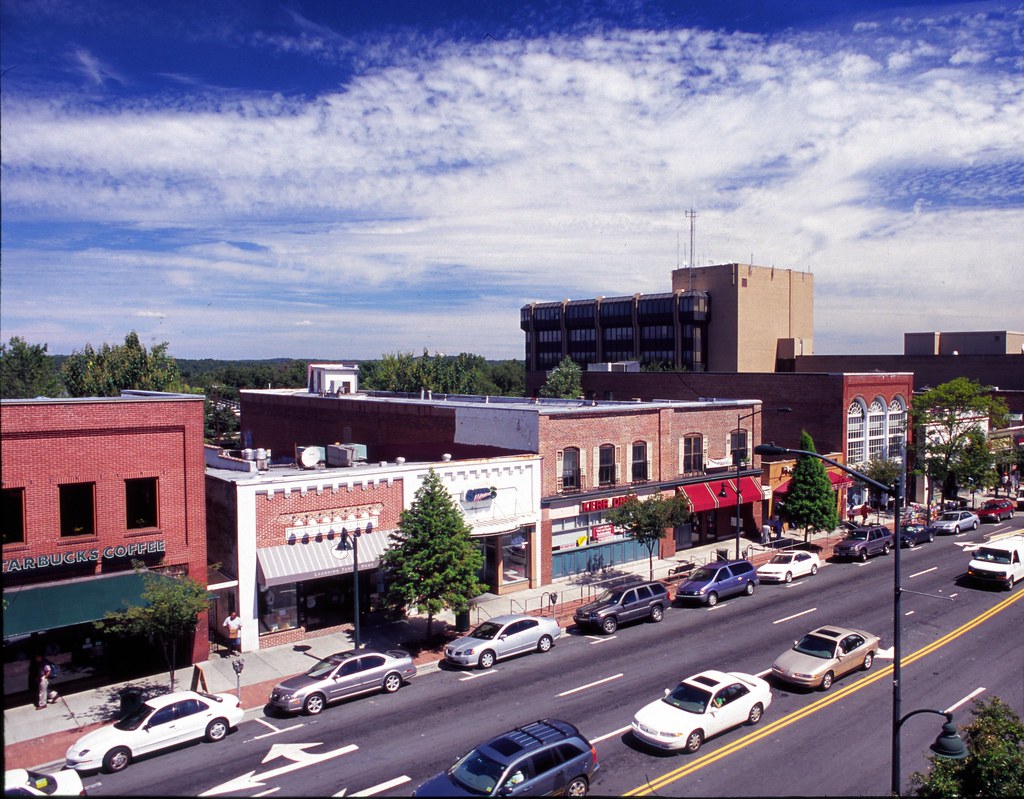Franklin Street Chapel Hill Franklin Street is the main dr… Flickr