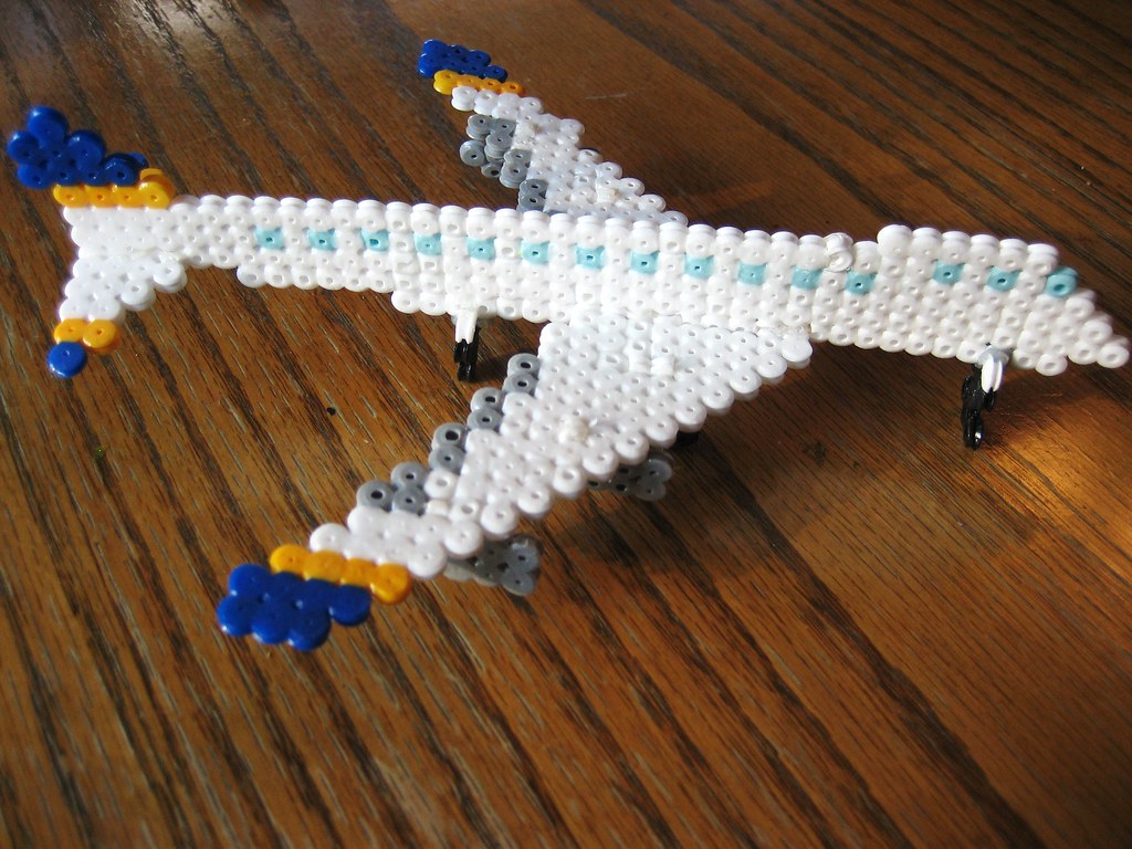 3D Perler Bead Airplane 3D Perler Bead airplane created … Flickr