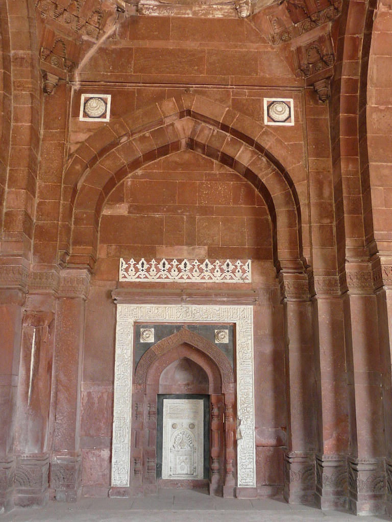 Qibla wall, side bay Varun Shiv Kapur Flickr