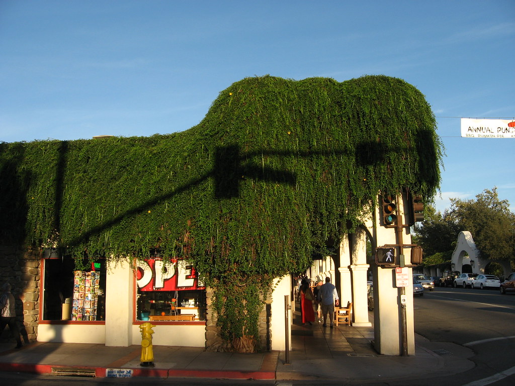 Ojai, California (8) Ojai is a city in Ventura County, Cal… Flickr