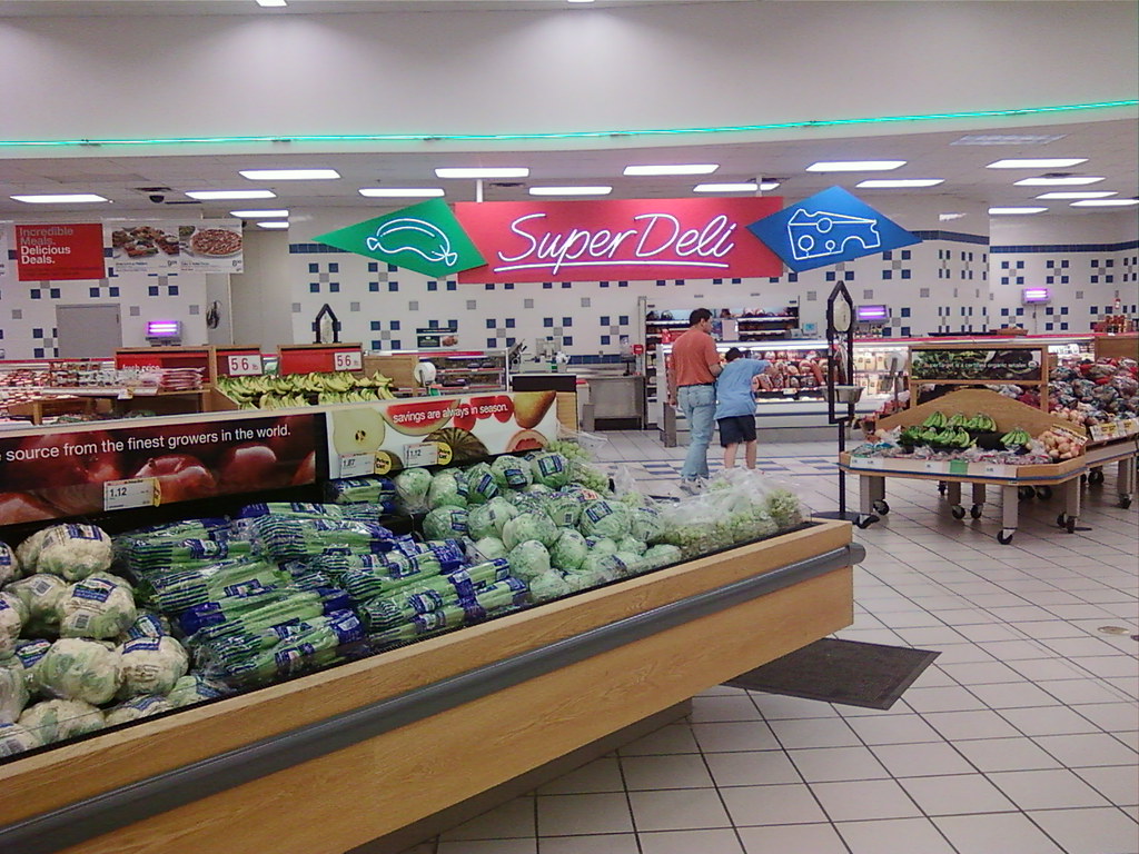Super Target Mason City, Iowa "Super" Deli LOL I don't… Flickr