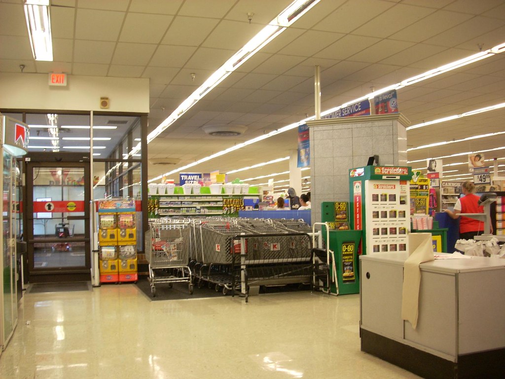 Big Kmart interior Big Kmart 7259 (101,458 square feet) 1… Flickr