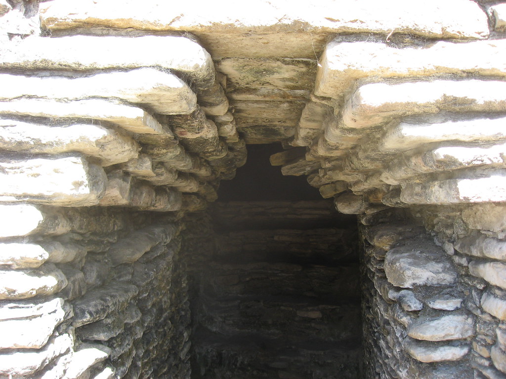 Corbel Arch Closeup So, if you look at these arches you se… Flickr