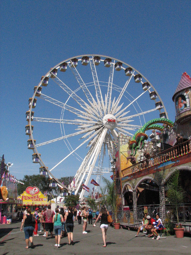 Big ferris wheel at the Orange county fair July 22, 2009 C… Flickr