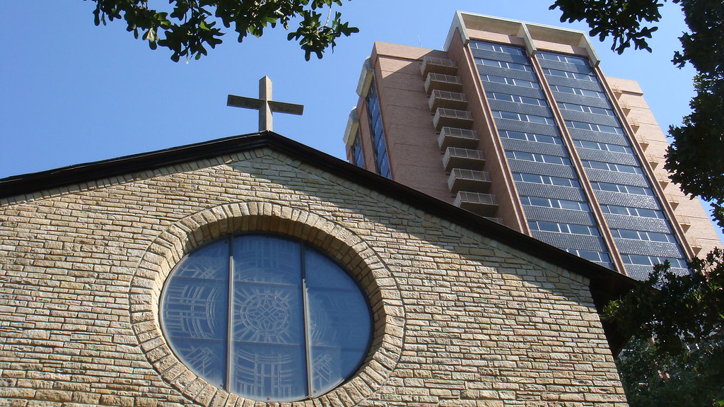 TWU Denton Little Chapel in the Woods and one of the Commo… Flickr