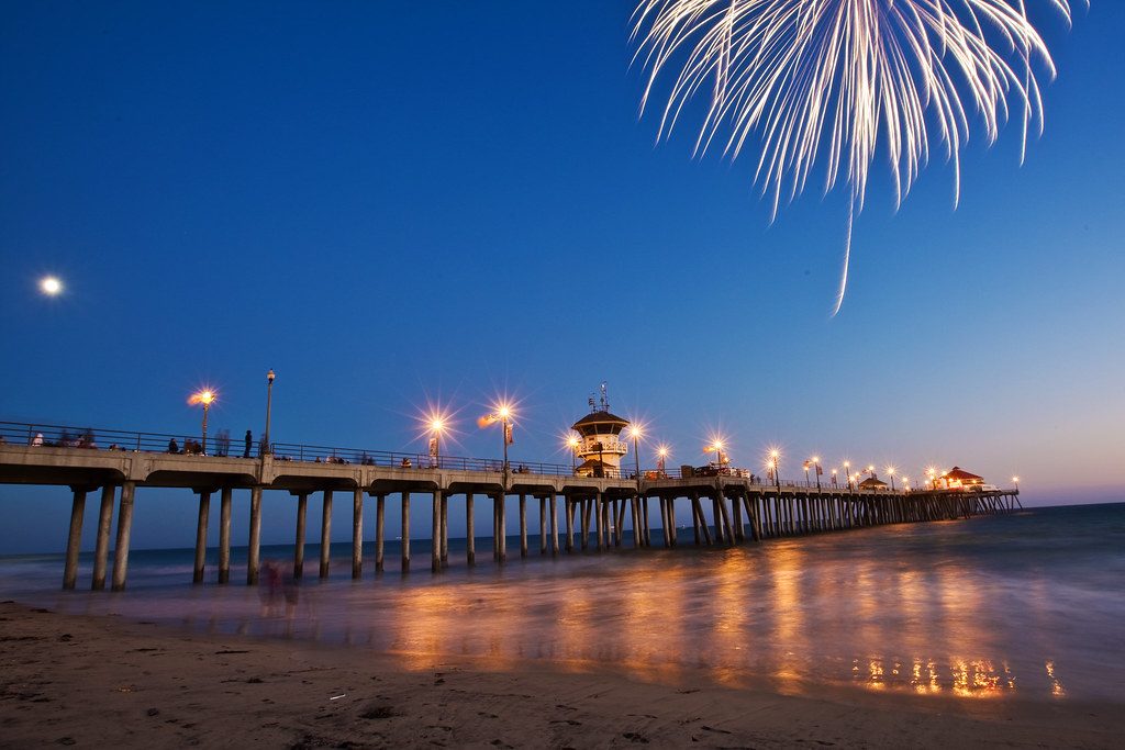 Huntington Beach Fireworks July 4th, 2009 Lonnie Dean Flickr