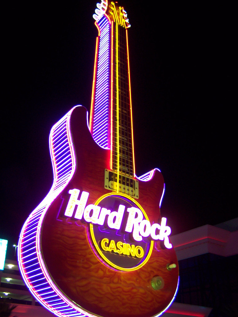Iconic Hard Rock Guitar Glows at Biloxi One of the world's… Flickr
