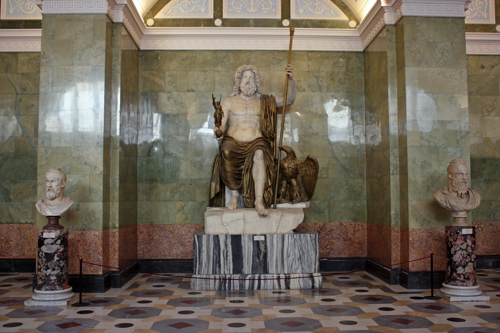 Hermitage. Jupiter statue Marcel Hubers Flickr