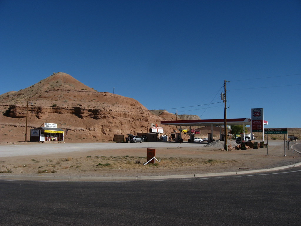 Hanksville, Utah Hanksville is a small town in Wayne Count… Flickr