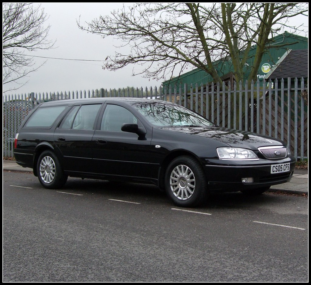 2005 Ford Fairlane Estate Funeral Removal Car UK specifica… Flickr