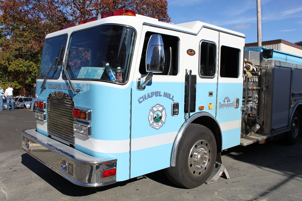 Chapel Hill Fire Department This beautiful truck was parke… Flickr