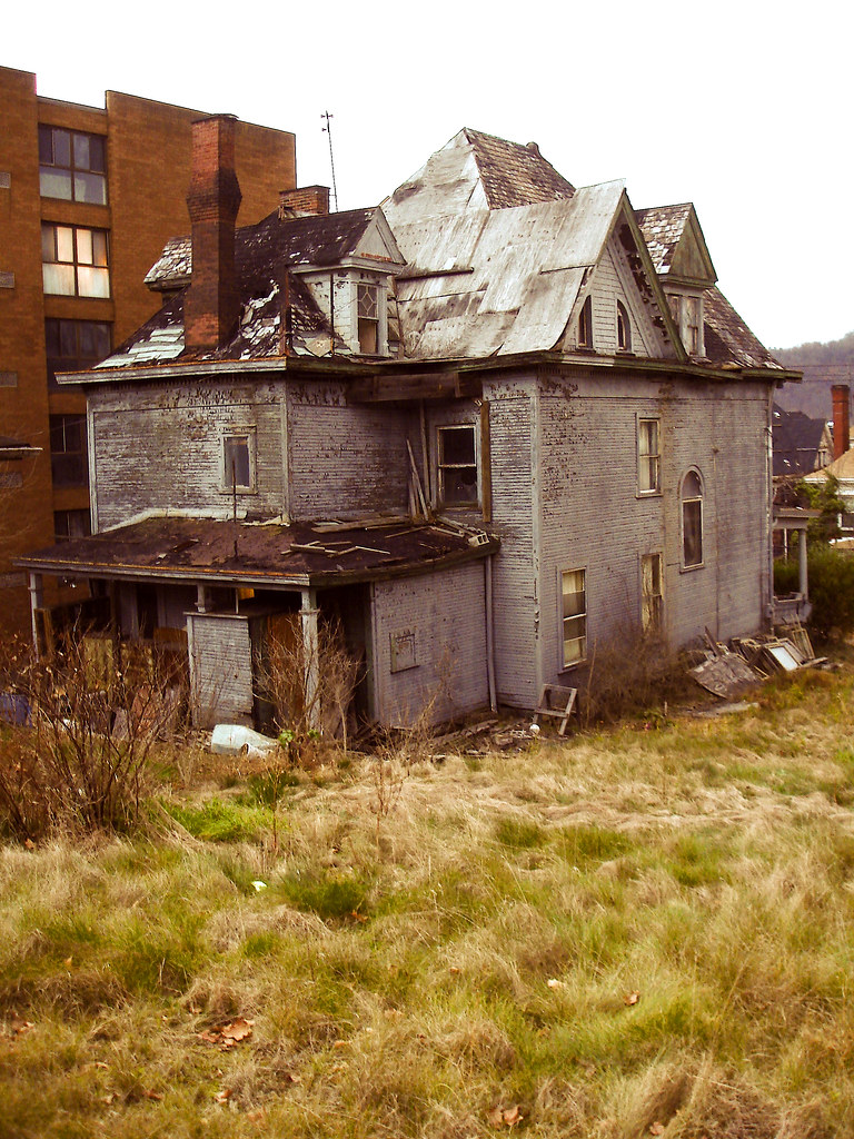 Tower House, McKeesport, PA As twilight approached, I was … Flickr