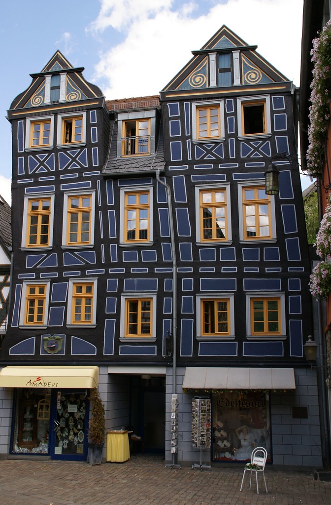 Idstein, Rodergasse, Schiefes Haus (lopsided house) Flickr