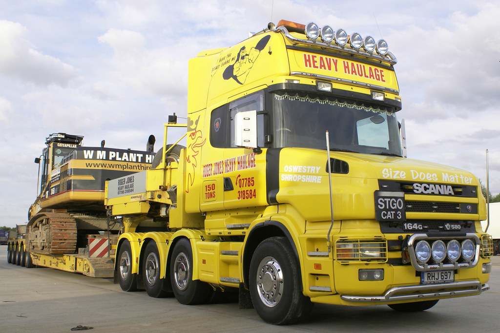 Roger Jones Heavy Haulage Scania T164G V8 580 Topline | Flickr