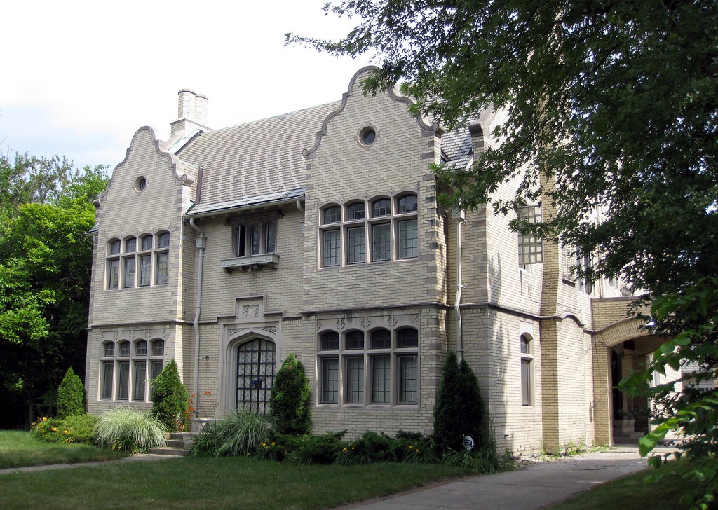 White Brick House This house is in the Arden ParkEast Bos… Flickr