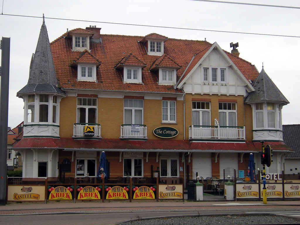 Pension MarieJoseph, Westende Het voormalige familiepensi… Flickr