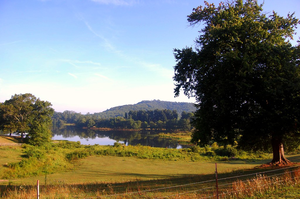 Woody's Lake in Suches, JR P Flickr