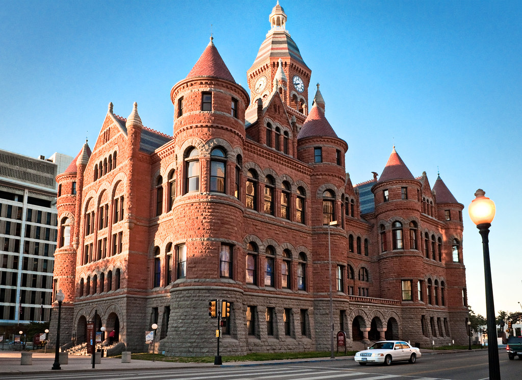 Old Red Courthouse (1892), downtown Dallas, Texas "Old Red… Flickr