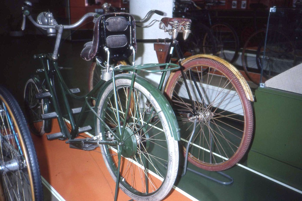 Historisches Fahrrad Veteran Treadle Bicycle. Dresden Ve… Flickr