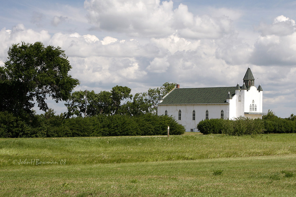 Country Church Saskatchewan Country church, near Arelee,… Flickr