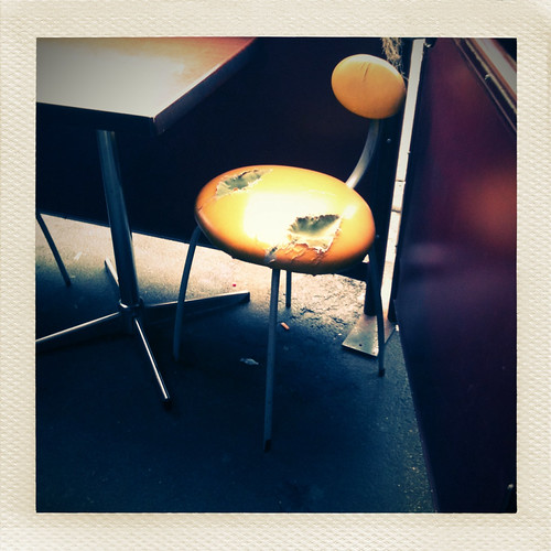 m & m chair Simon Kirby Flickr