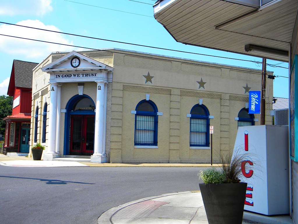 Old Bank Building Old bank building in downtown Millsboro,… Lee