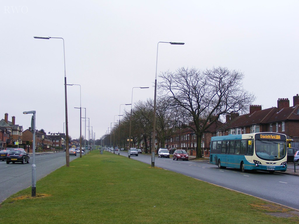 Muirhead Avenue, Norris Green/West Derby Dividing the two … Flickr