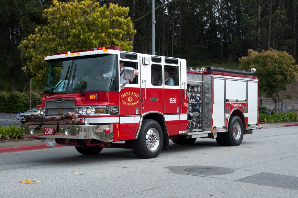 Oakland Fire Engine Parade An Oakland Fire Department (OKL… Flickr