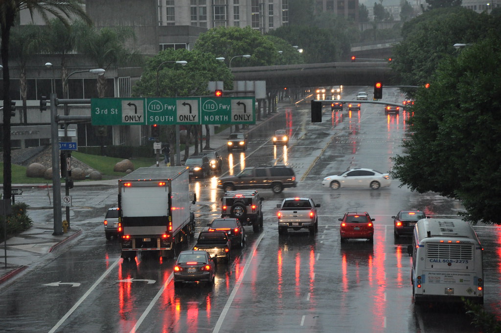 Rainslick streets of downtown Los Angeles Rain covers the… Flickr