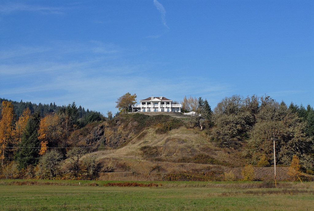 Mansion on the hill Walterville Oregon I thought I saw a … Flickr