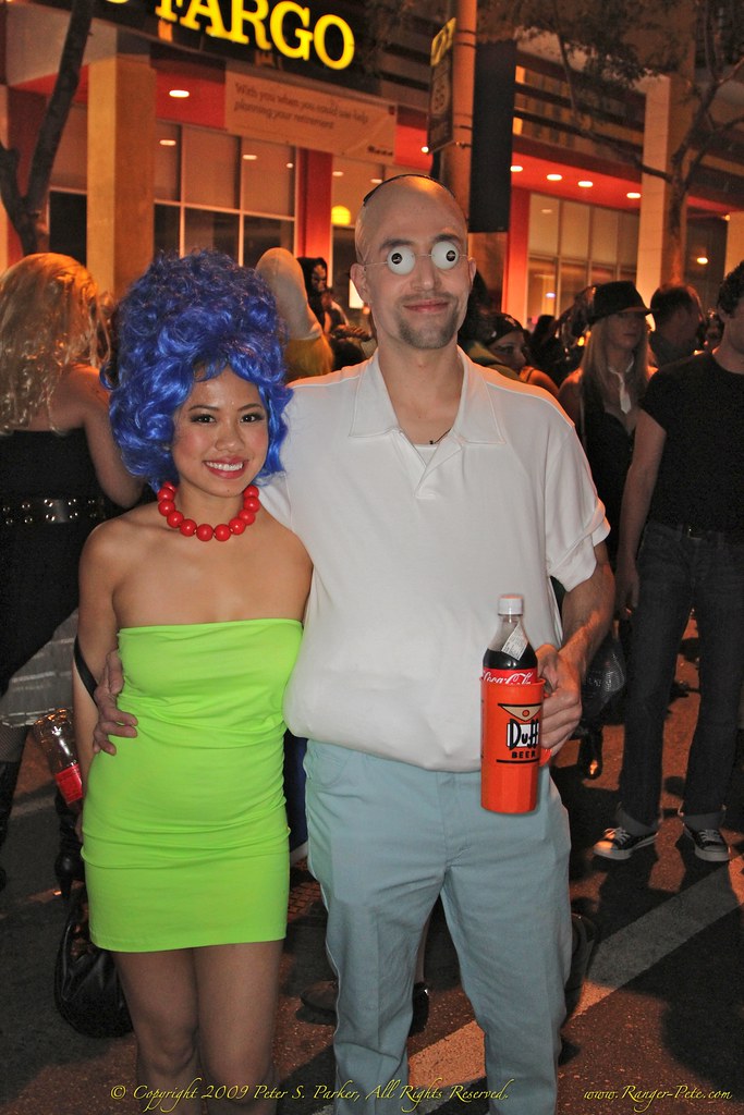 7DIMG_02842 Homer & Marge Simpson Costumes Having never … Flickr