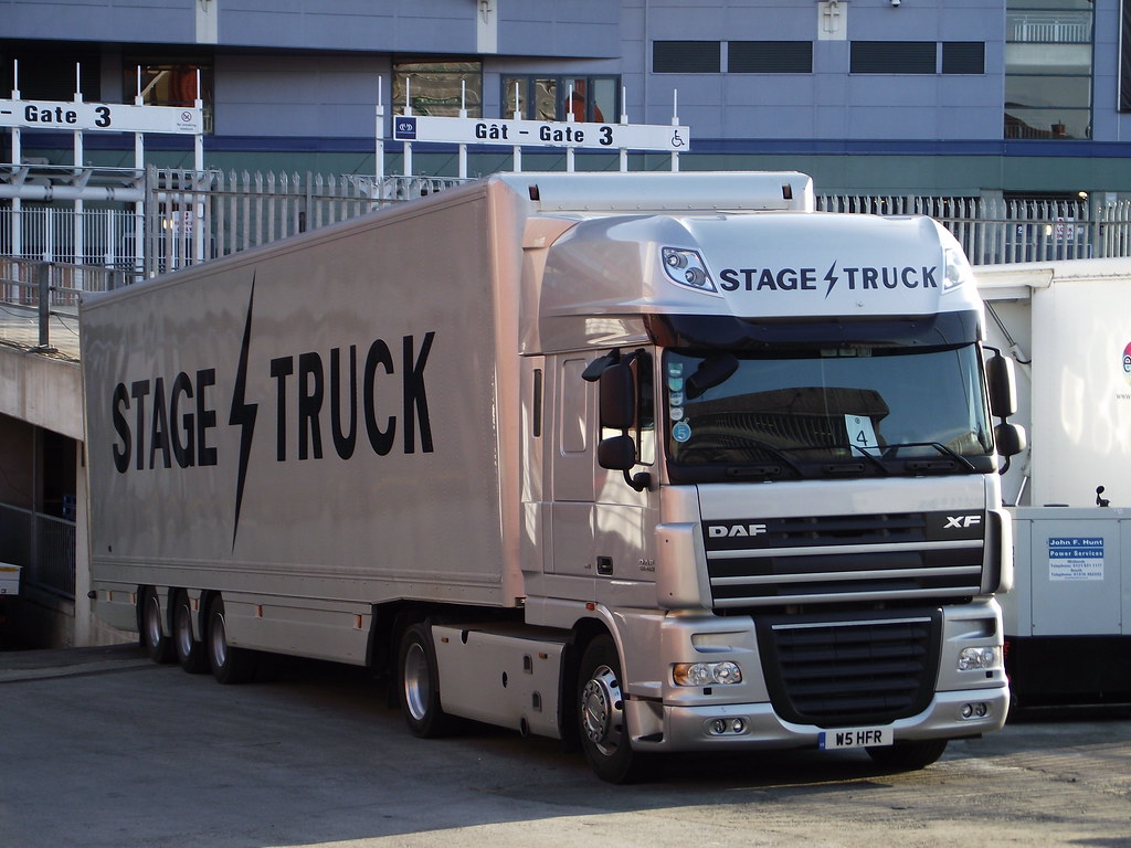 Take That Progress Live Tour 2011 Stage Truck Tour Truck Flickr
