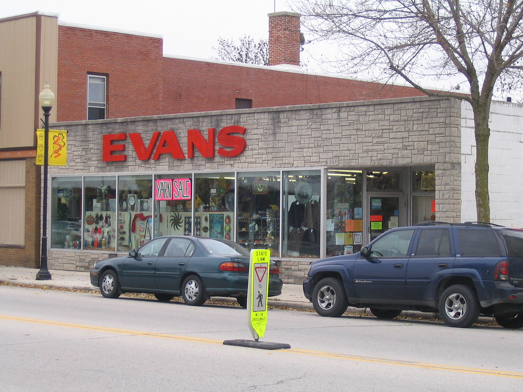 Evans Variety Store, Kiel, WI Sure enough, Kiel had an Eva… Flickr