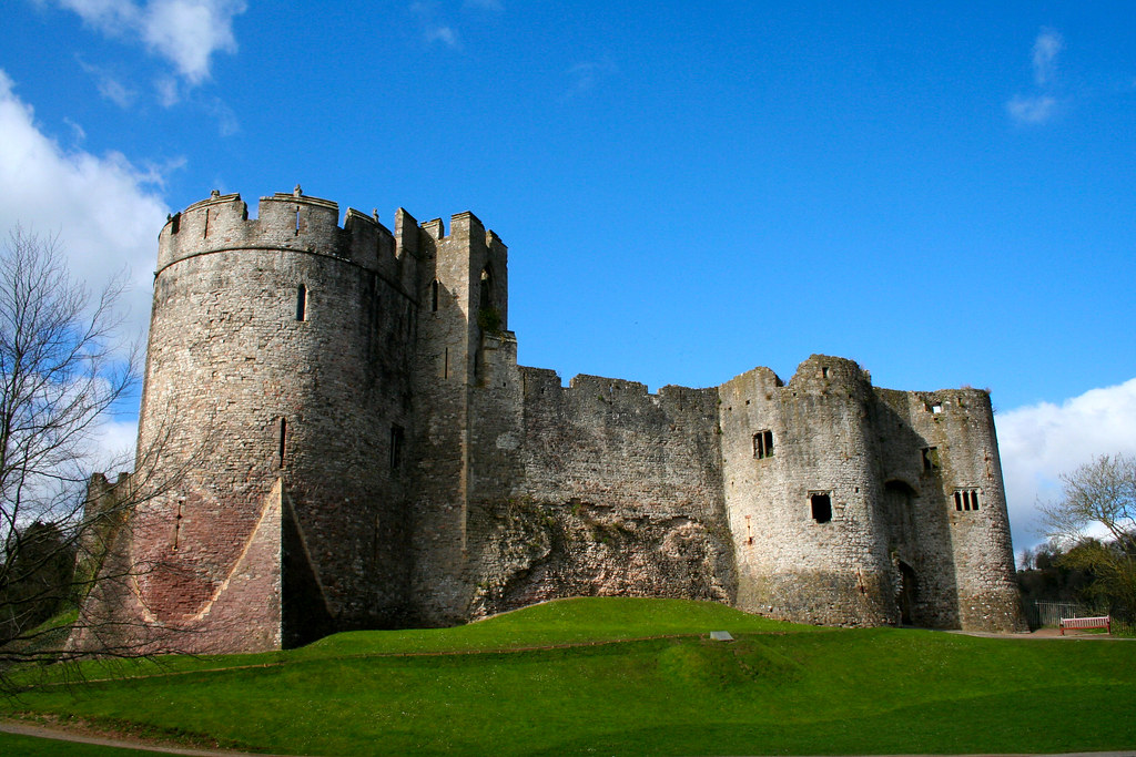 Chepstow Castle One of the first stonebuilt castles in Br… Flickr