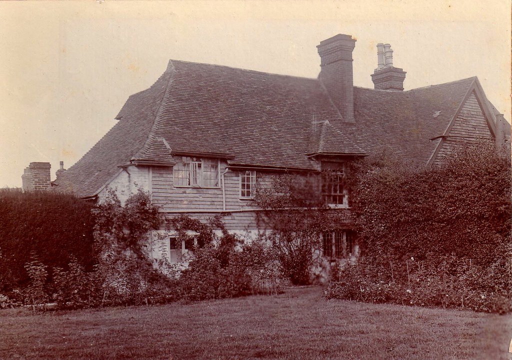 Side view of Old Vicarage, The Green, Wye, Kent, England. … Flickr