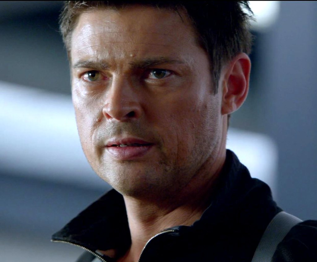 John Kennex Karl Urban as John Kennex from Almost Human, S… Flickr